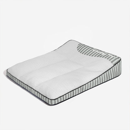 Large Comfortable Pet Bed - Breathable & Durable