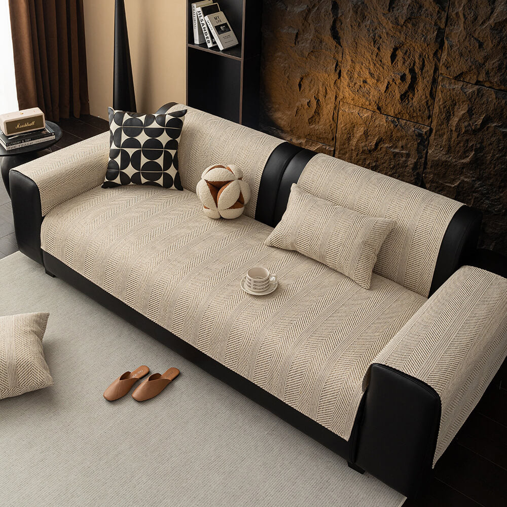 Practical Couch Cover | Waterproof, Pet Proof & Easy Clean