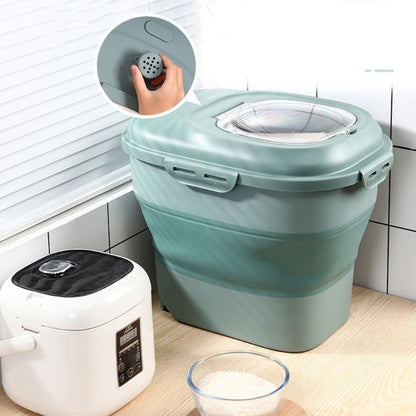Dog & Cat Food Storage Container – Airtight Pet Food Bin with Scoop