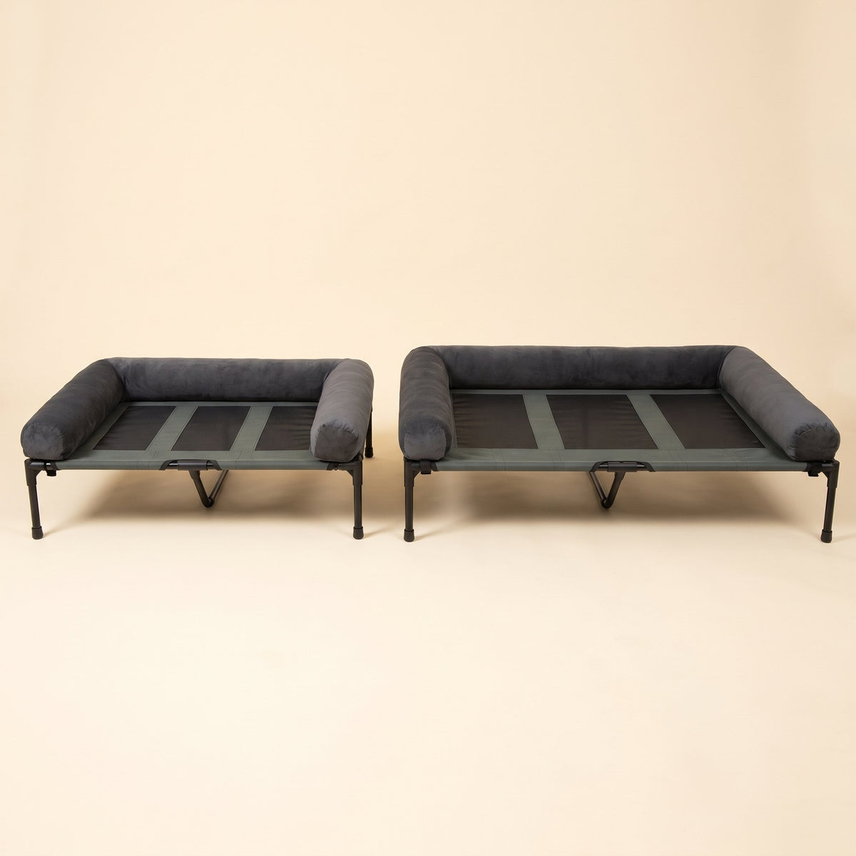 Comfortable Elevated Dog Bed Large Breed – L and XL sizes side by side