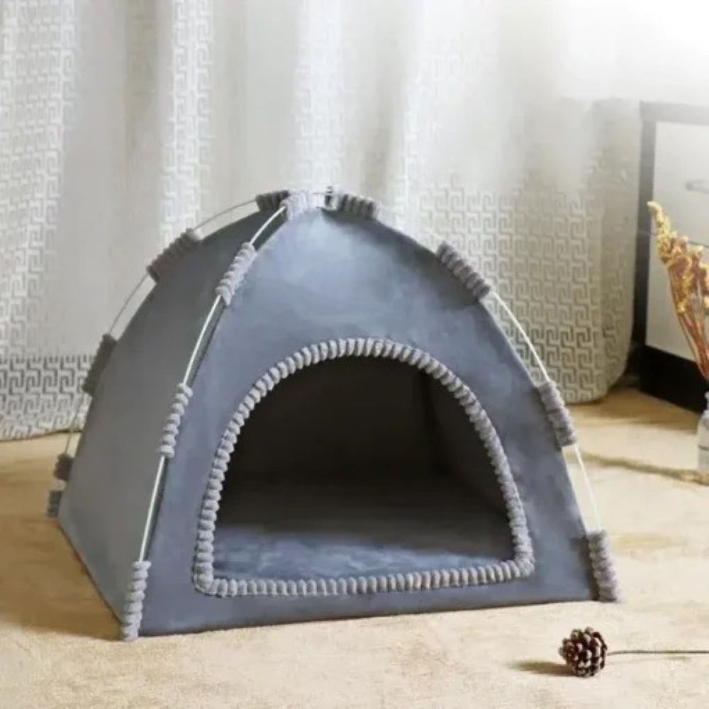 Lightweight Kitty Shelter – Compact Pet Canopy