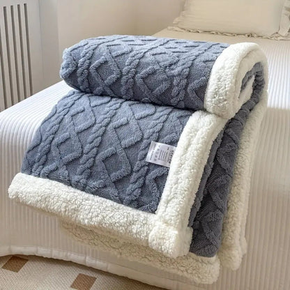 Cozy Fleece Pet Blanket for Dogs and Cats